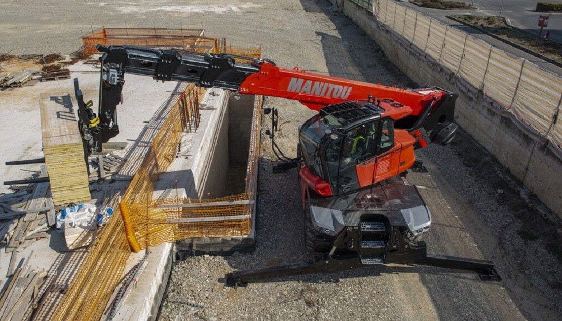 RANGE OF MANITOU MRT VISION PLUS ROTARY TELESCOPIC HANDLERS